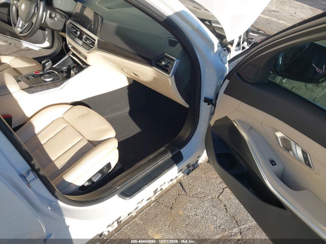 2021 BMW 330E 5