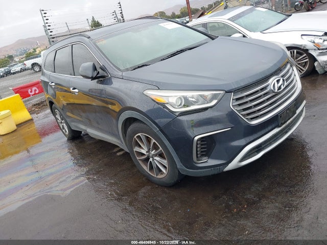 2017 HYUNDAI SANTA FE SE