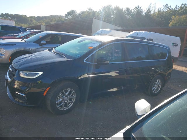2026 CHRYSLER PACIFICA SELECT 14