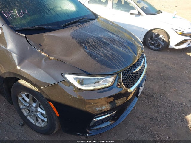 2026 CHRYSLER PACIFICA SELECT 17