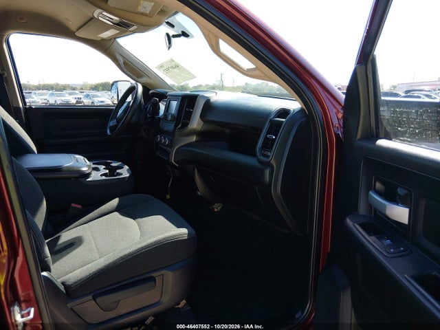 2019 RAM 3500 TRADESMAN 4X4 8' BOX 7