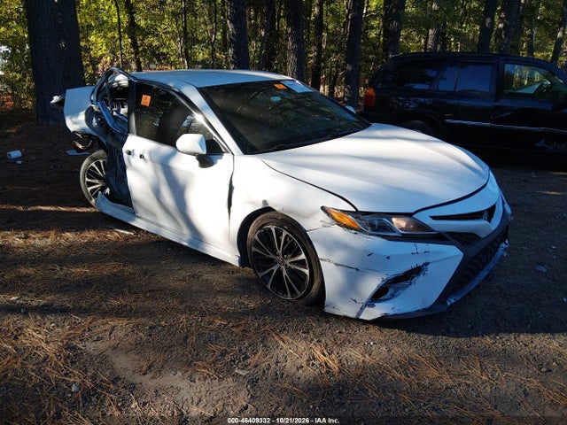 2018 TOYOTA CAMRY SE