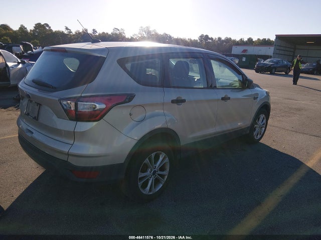 2017 FORD ESCAPE S 4