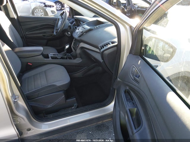 2017 FORD ESCAPE S 5