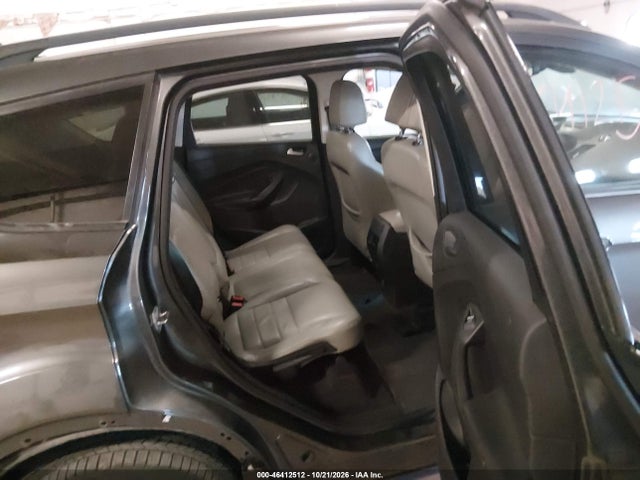 2017 FORD ESCAPE TITANIUM 8