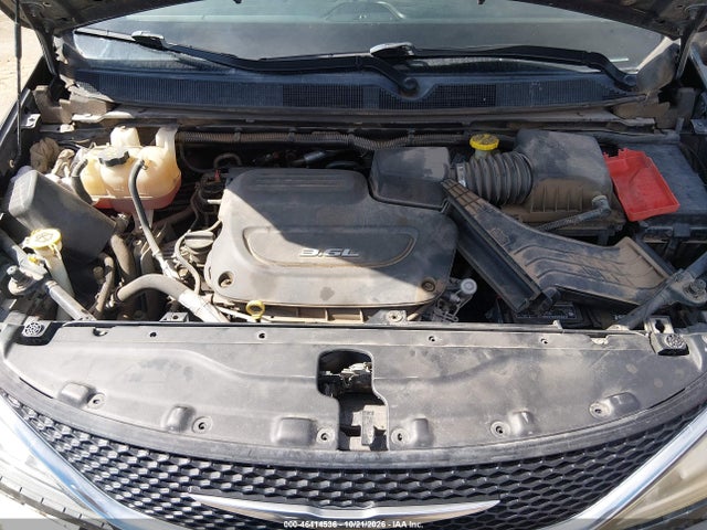 2017 CHRYSLER PACIFICA TOURING-L 10