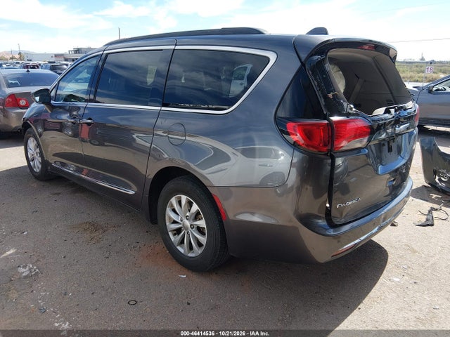 2017 CHRYSLER PACIFICA TOURING-L 3