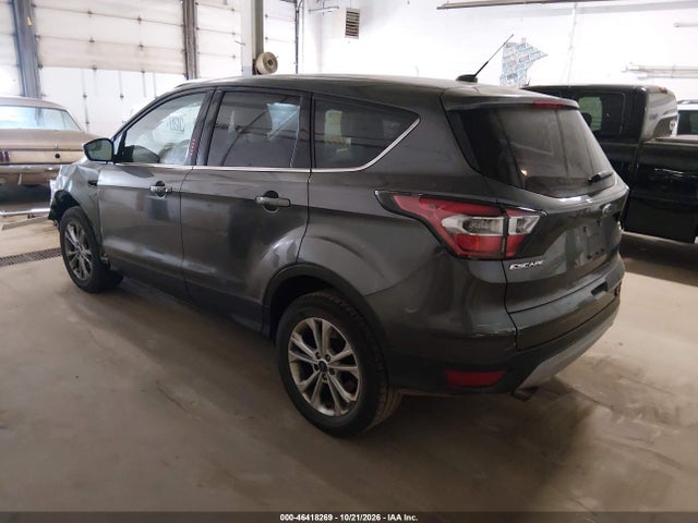 2017 FORD ESCAPE SE 3