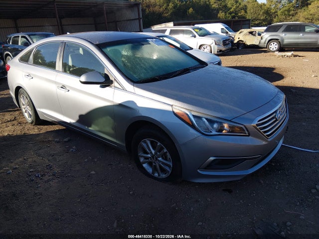 2017 HYUNDAI SONATA SE