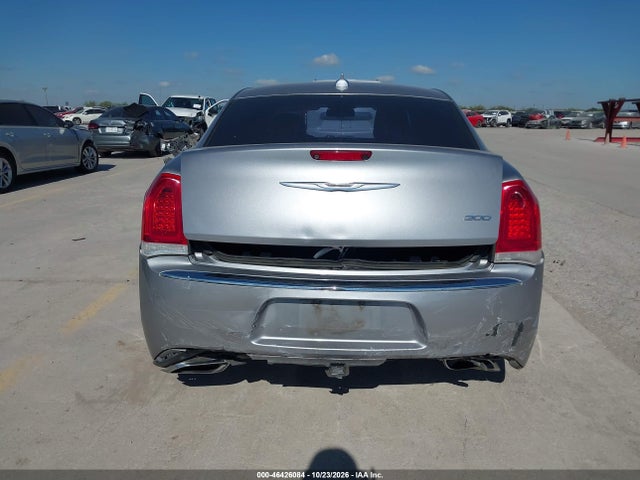 2017 CHRYSLER 300 LIMITED 6