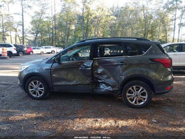 2019 FORD ESCAPE SEL 14