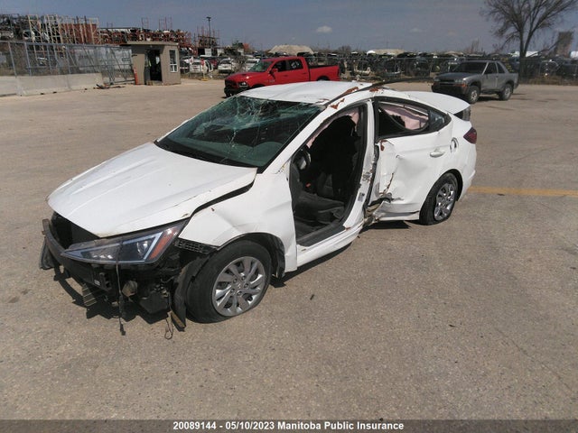Hyundai Elantra Essential 2020 KMHD74LF8LU983930 Image 2