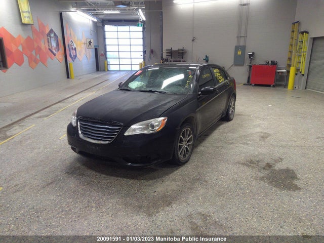 1C3CCBAB3CN296370 Chrysler 200 LX