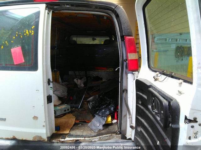 Chevrolet Express 2500 Cargo Van  2003 1GCGG25V431215874 Image 9
