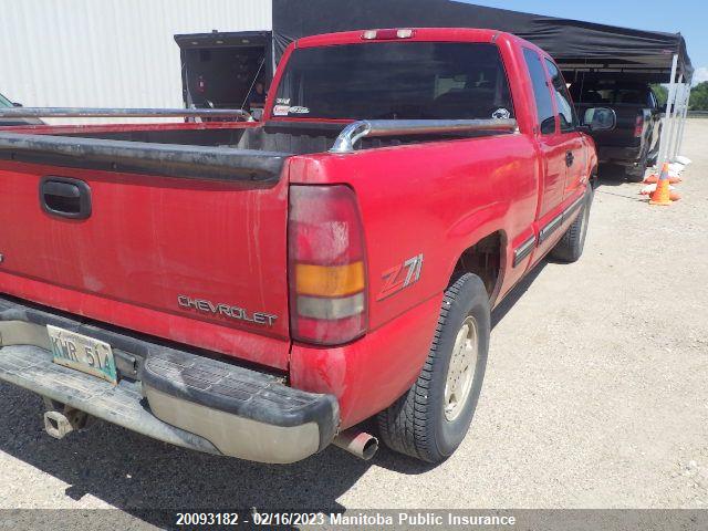 Chevrolet Silverado 1500 Ext Cab 2000 2GCEK19T9Y1233166 Image 4
