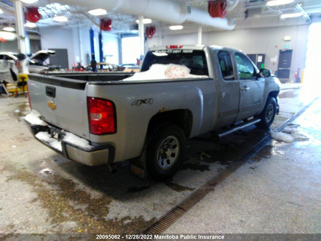 Chevrolet Silverado 1500 Ls Ext Cab 2013 1GCRKREA1DZ347684 Image 5
