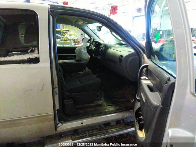 Chevrolet Silverado 1500 Ls Ext Cab 2013 1GCRKREA1DZ347684 Image 6