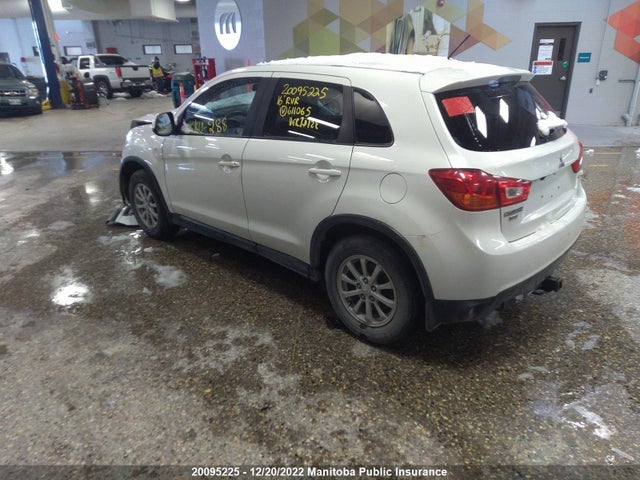 JA4AJ3AU7GZ611065 Mitsubishi RVR SE