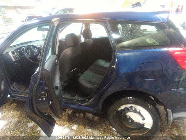 Toyota Matrix 2004 2T1LR32EX4C787502 Image 9