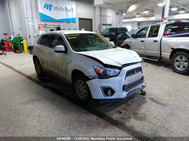 4A4AJ3AU1DE607241 Mitsubishi RVR SE