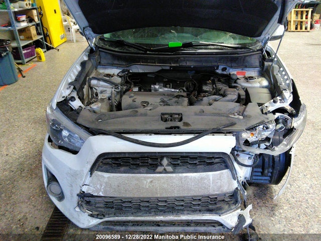 4A4AJ3AU1DE607241 Mitsubishi RVR SE