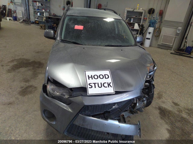 JA4AT2AW6DU606521 Mitsubishi Outlander Es