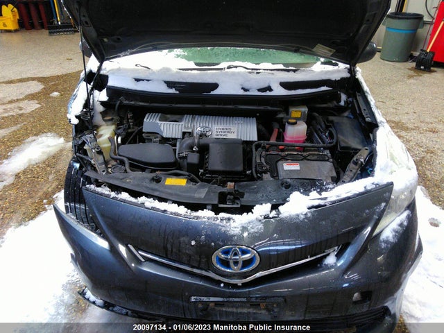 Toyota PRIUS V 2012 JTDZN3EU2C3135120 Image 11