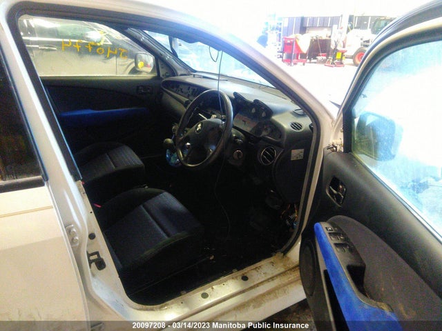 CU2W0011256 Mitsubishi Airtrek 20v