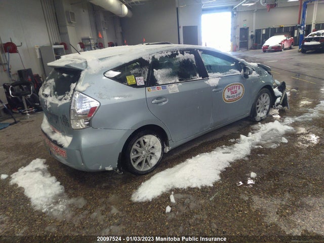Toyota PRIUS V 2012 JTDZN3EU3C3025922 Image 4