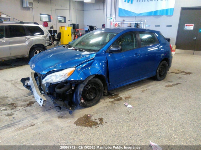 Toyota Matrix 2010 2T1KU4EE9AC405113 Image 2