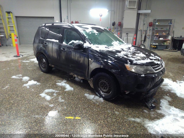 JA4LT21W78Z602902 Mitsubishi Outlander Es