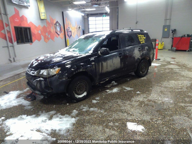 JA4LT21W78Z602902 Mitsubishi Outlander Es
