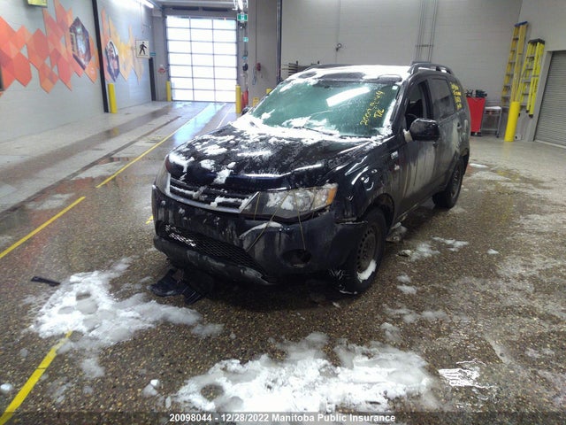 JA4LT21W78Z602902 Mitsubishi Outlander Es