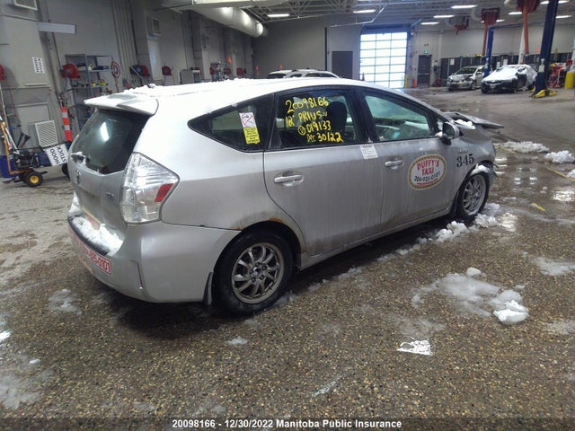 Toyota PRIUS V 2012 JTDZN3EU1C3019133 Image 5