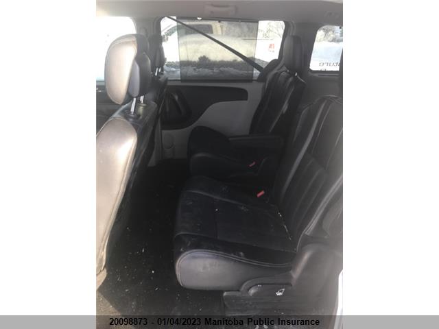 2C4RC1CG1DR700604 Chrysler Town & Country Touring