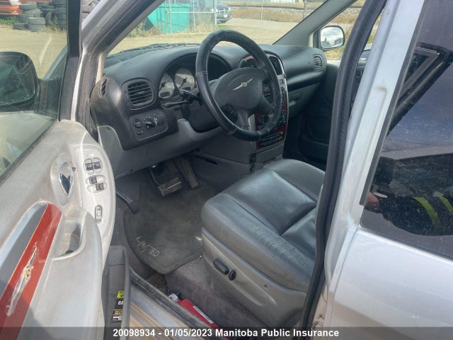 2A4GP64L66R672056 Chrysler Town & Country Limited