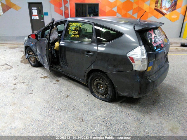 Toyota PRIUS V 2014 JTDZN3EU7EJ007843 Image 4