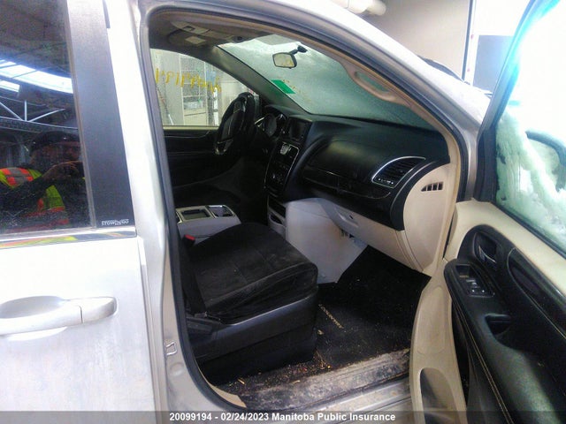 2C4RC1BGXCR292975 Chrysler Town & Country Limited