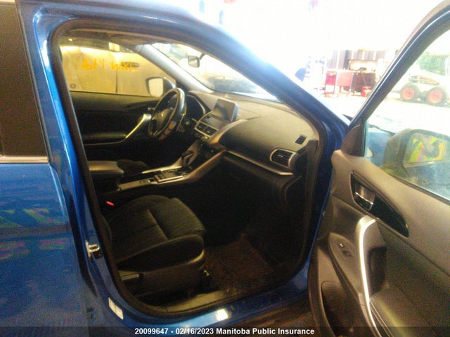 JA4AT4AA1JZ608711 Mitsubishi Eclipse Cross Se