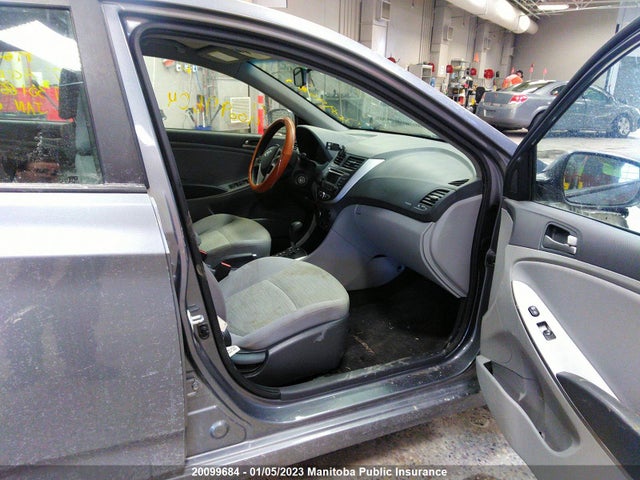 20099684 :رقم المزاد ، KMHCT4AE2HU301665 vin ، 2017 Hyundai Accent Gl مزاد بيع