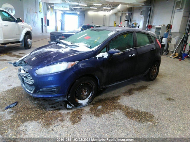 20101085 :رقم المزاد ، 3FADP4EJ9GM187614 vin ، 2016 Ford Fiesta Se مزاد بيع