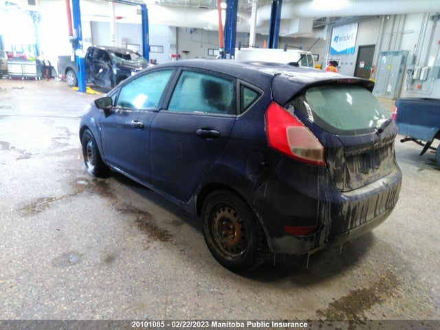 20101085 :رقم المزاد ، 3FADP4EJ9GM187614 vin ، 2016 Ford Fiesta Se مزاد بيع
