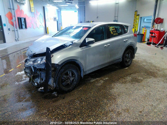 Toyota RAV4 LE 2014 2T3BFREV6EW178319 Image 2