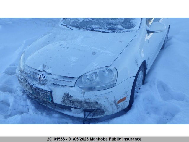 Volkswagen Rabbit 2008 WVWCA71K98W255791 Image 2