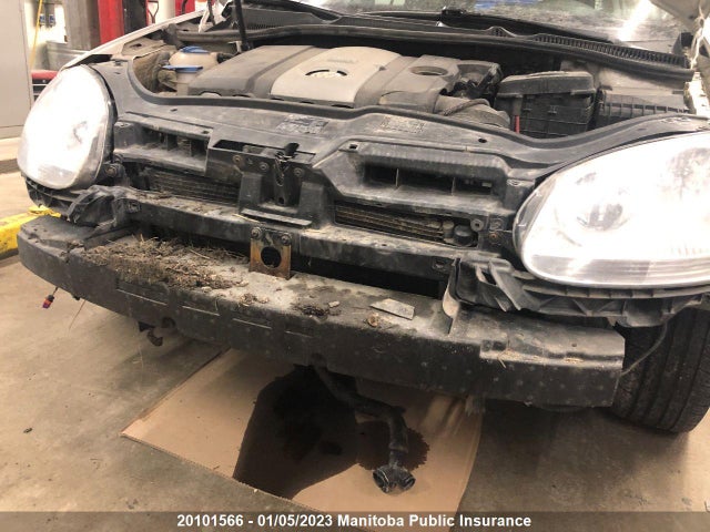 Volkswagen Rabbit 2008 WVWCA71K98W255791 Image 6