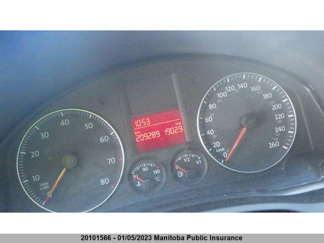 Volkswagen Rabbit 2008 WVWCA71K98W255791 Image 7