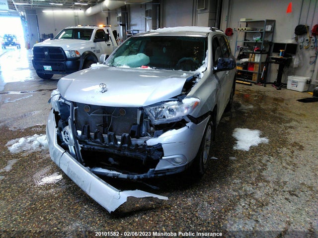 Toyota Highlander V6  2011 5TDBK3EH6BS084988 Image 7