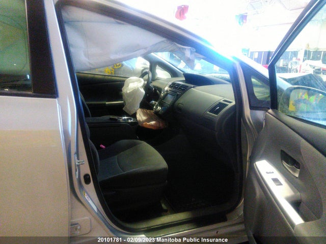 Toyota PRIUS V 2013 JTDZN3EU4D3218839 Image 6