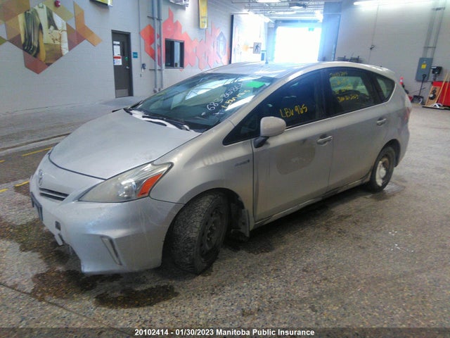 Toyota PRIUS V 2014 JTDZN3EU7EJ001802 Image 2