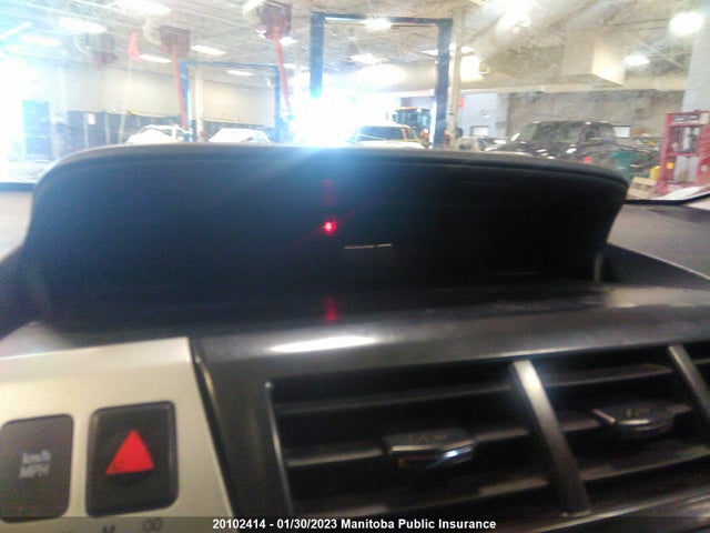 Toyota PRIUS V 2014 JTDZN3EU7EJ001802 Image 8